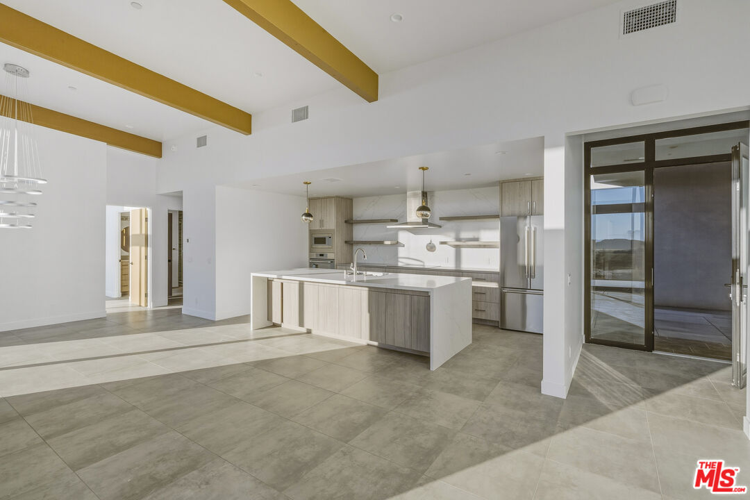 429 Ripon Avenue Yucca Valley, CA 92284 - Photo 9 of 49
