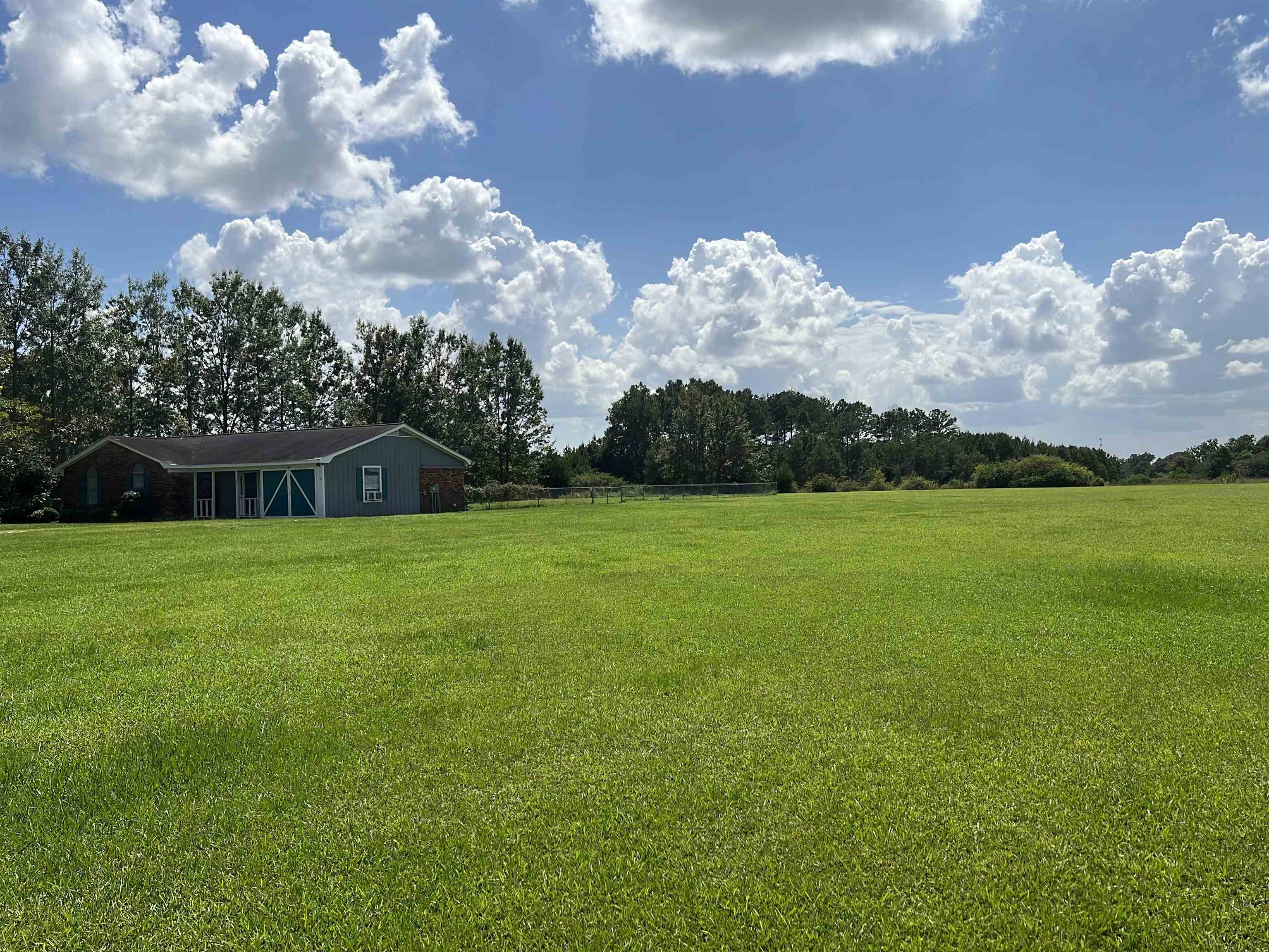 2875 Ross Road Atmore, AL 36502 - Photo 3 of 23