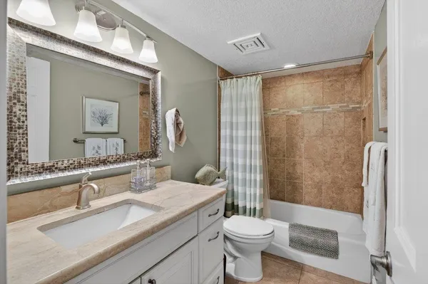 $879,000 | 6170 A1A South, Unit 215, St. Augustine, FL 32080