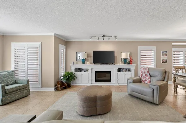 $879,000 | 6170 A1A South, Unit 215, St. Augustine, FL 32080