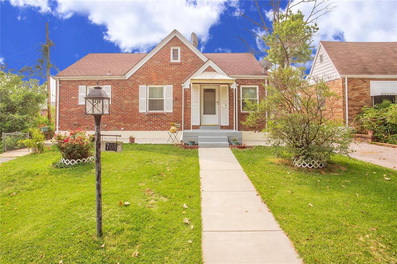 708 Reed Avenue St. Louis, MO 63125 - Photo 1 of 23 Gallery Image 1