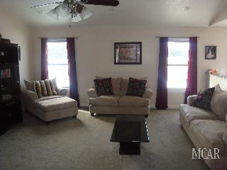 10315 Exeter Road Carleton, MI 48117 - Photo 5 of 16 938365-4.JPG