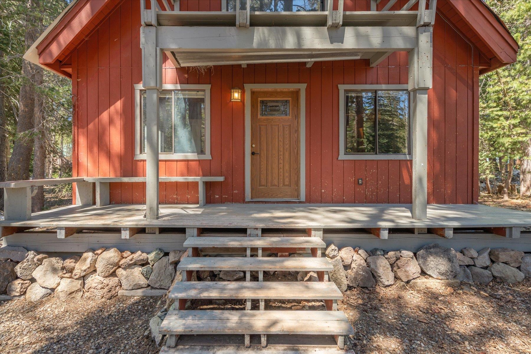 5585 Spruce Road Soda Springs, CA 95728 - Photo 19 of 21 Gallery Image 19
