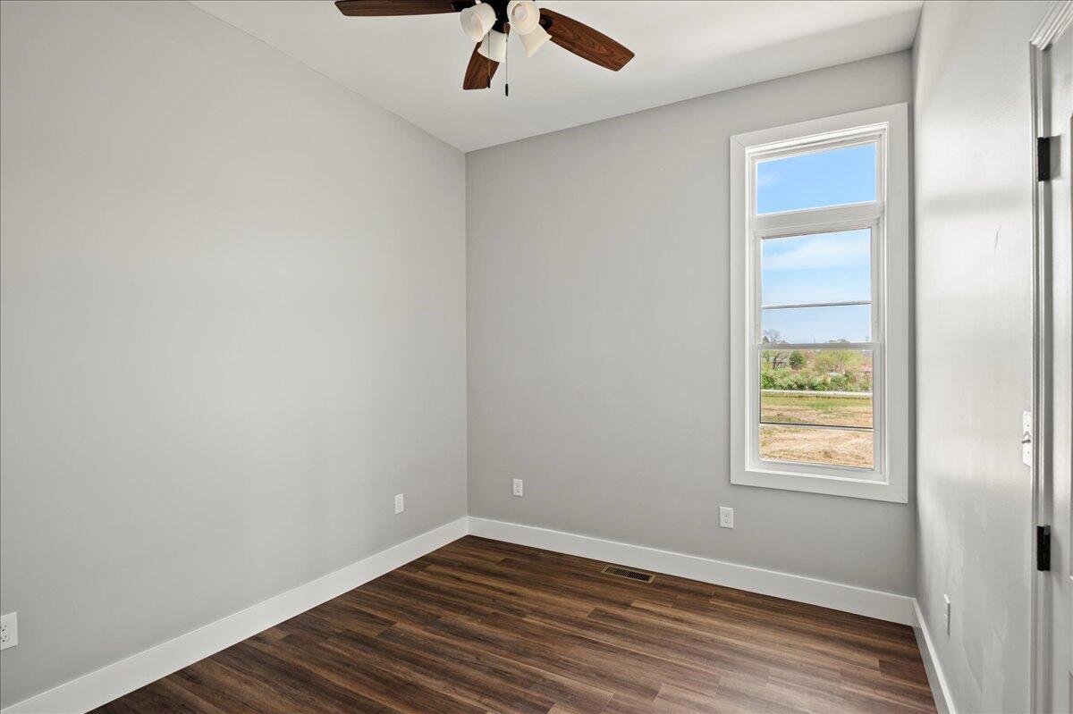1234 Lloyd Hollow Road Corbin, KY 40701 - Photo 19 of 35 21-Bedroom 1