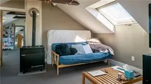 $2,400 | 15 Webster Street, Unit 3, Newport, RI 02840