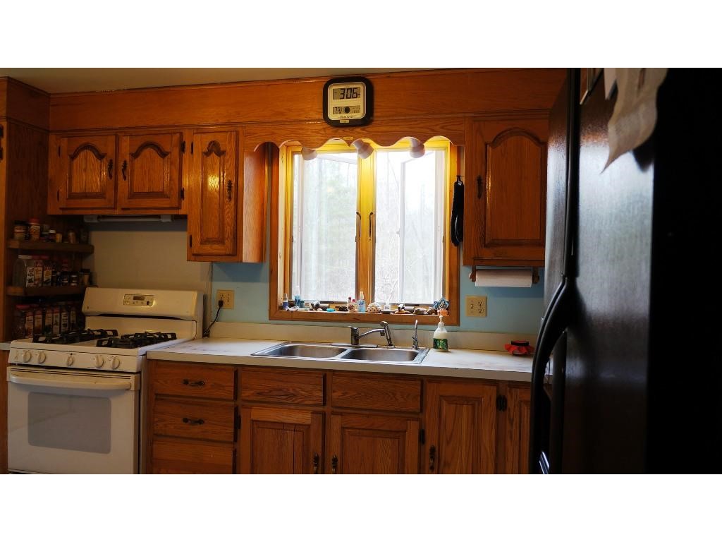 97 Jewett Road Weare, NH 03281 - Photo 13 of 18