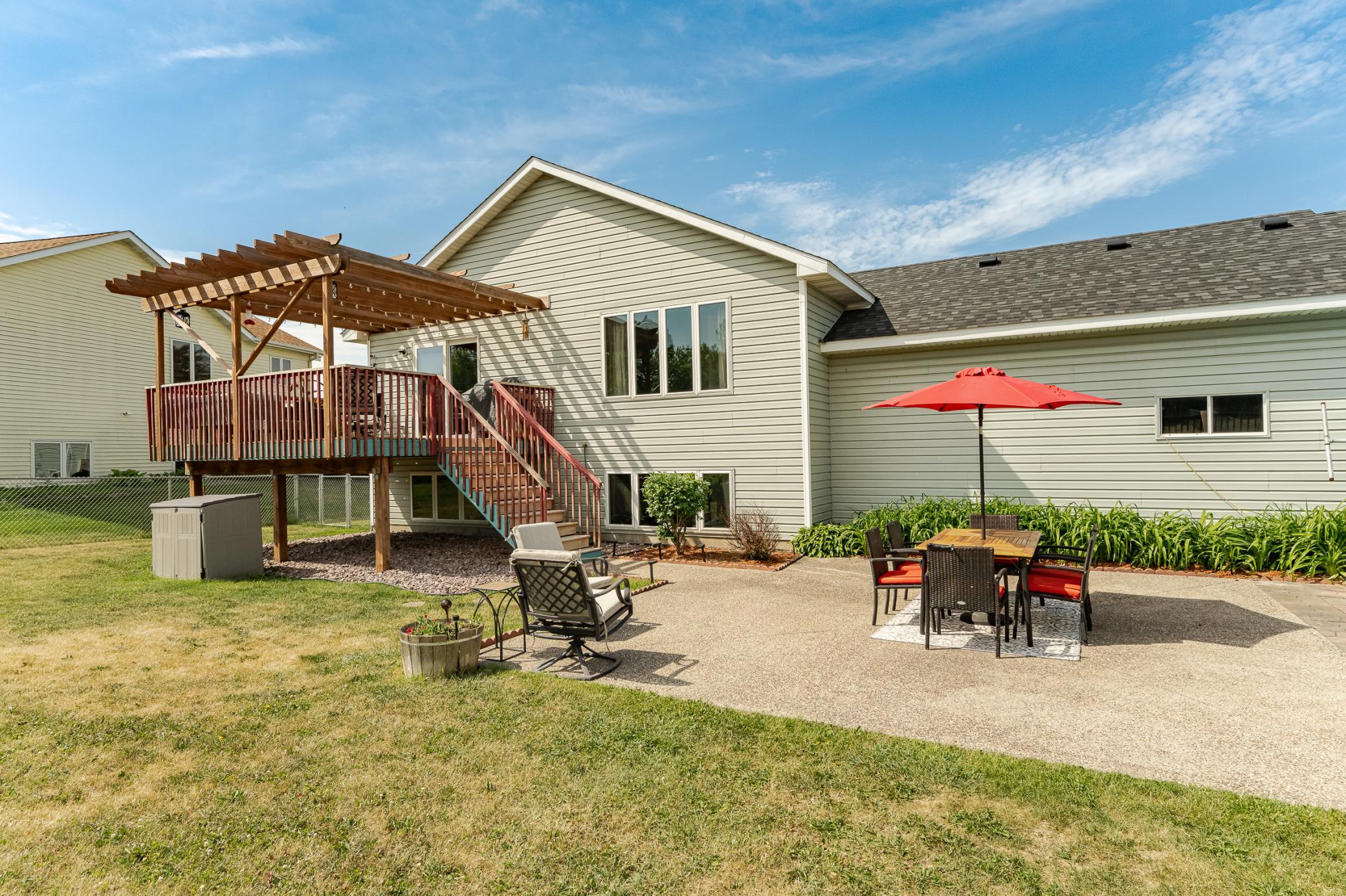 657 South Pointe Court Southwest Rochester, MN 55902 - Photo 31 of 38