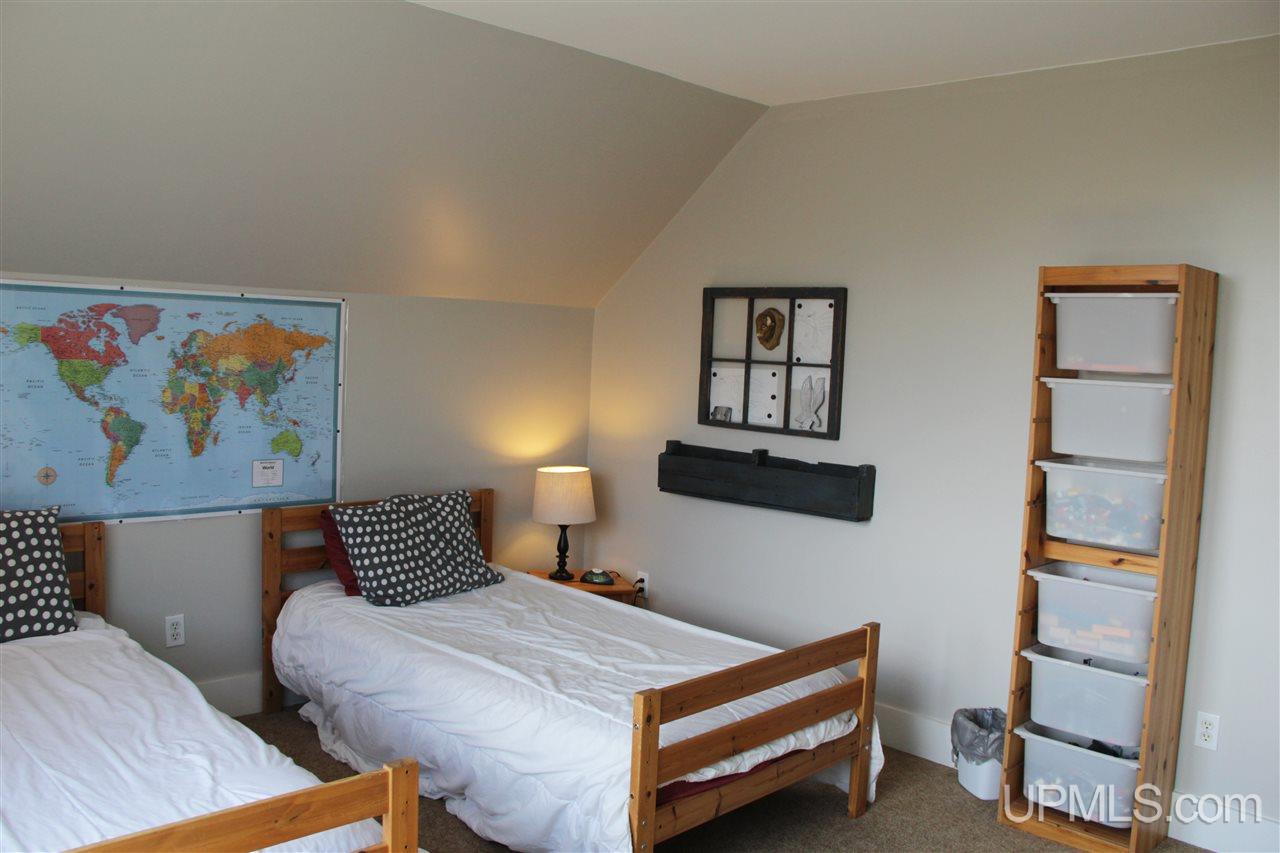 22636 Hilltop Road Hancock, MI 49930 - Photo 23 of 35 Gallery Image 23