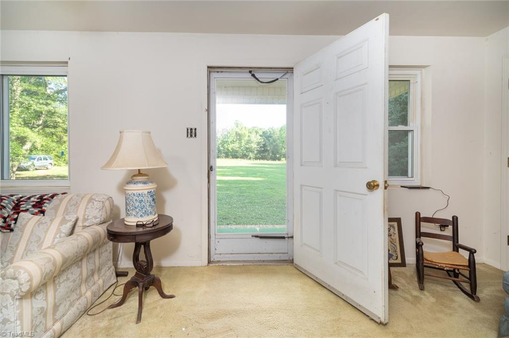 8019 Clinard Farms Road High Point, NC 27265 - Photo 4 of 18
