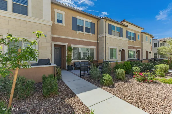 $439,900 | 1848 East Hampton Lane, Unit 104, Gilbert, AZ 85295