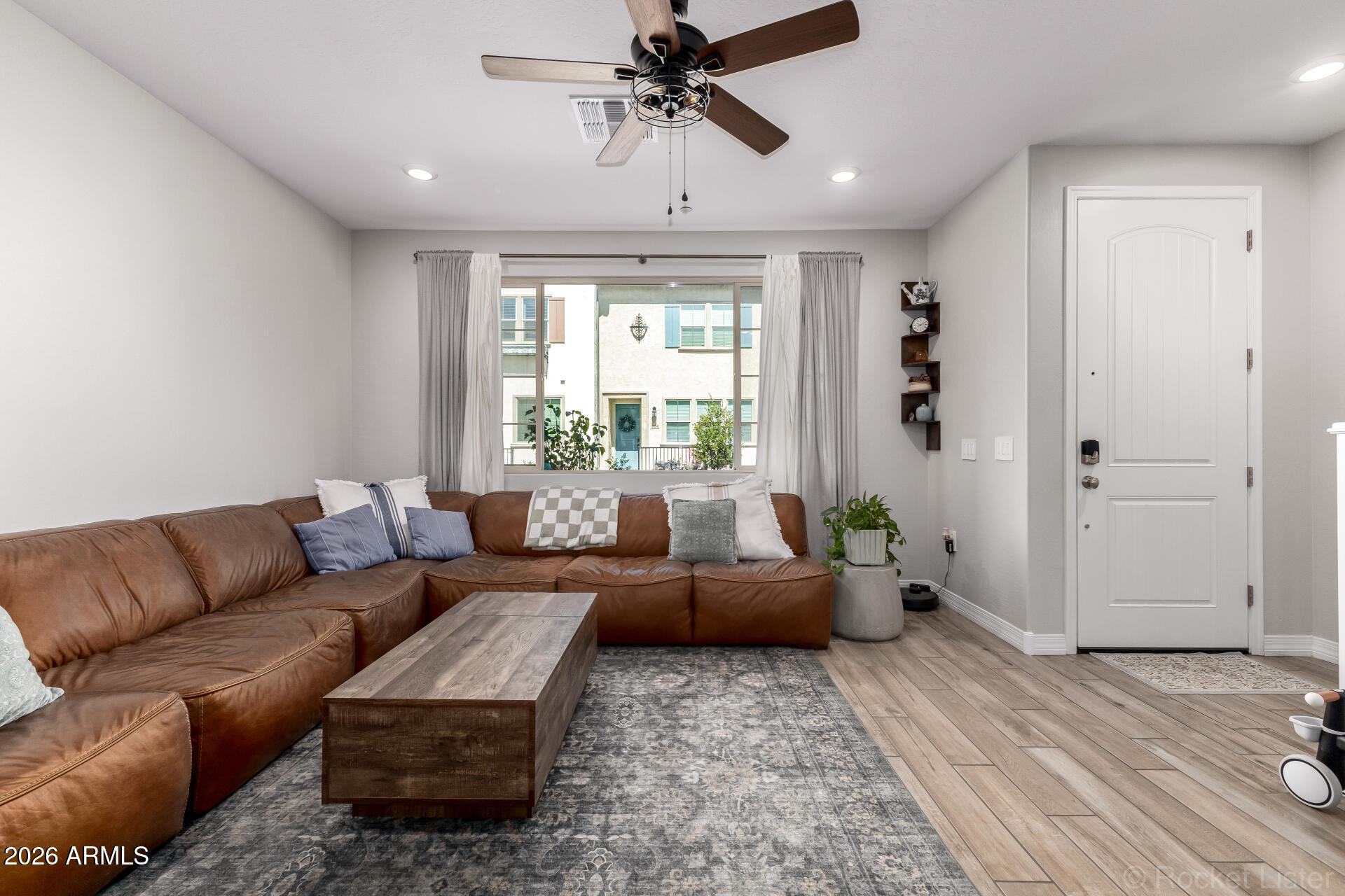 1848 East Hampton Lane, Unit 104 Gilbert, AZ 85295 - Photo 11 of 41 10 - Hampton
