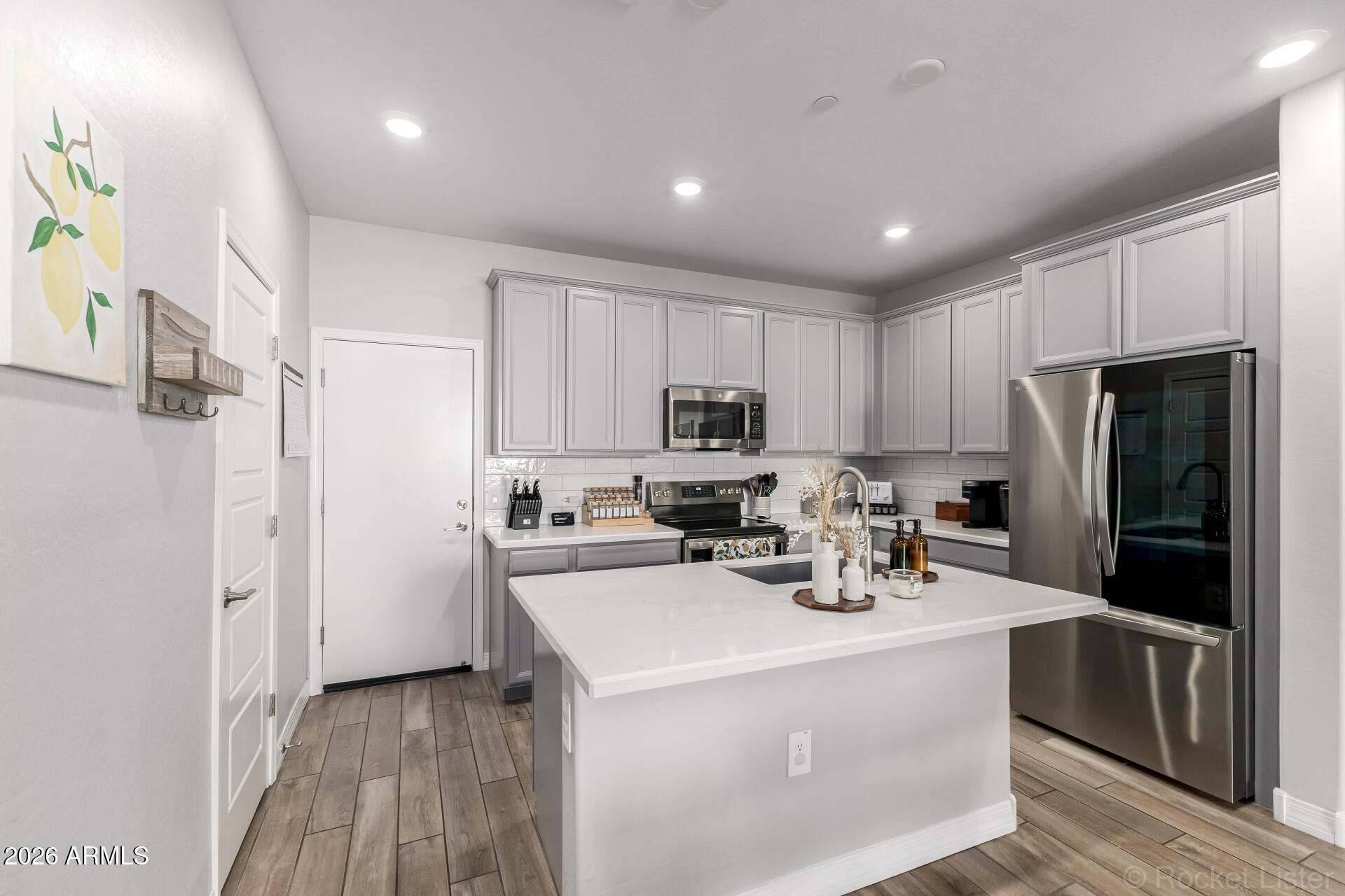 1848 East Hampton Lane, Unit 104 Gilbert, AZ 85295 - Photo 15 of 41 14 - Hampton