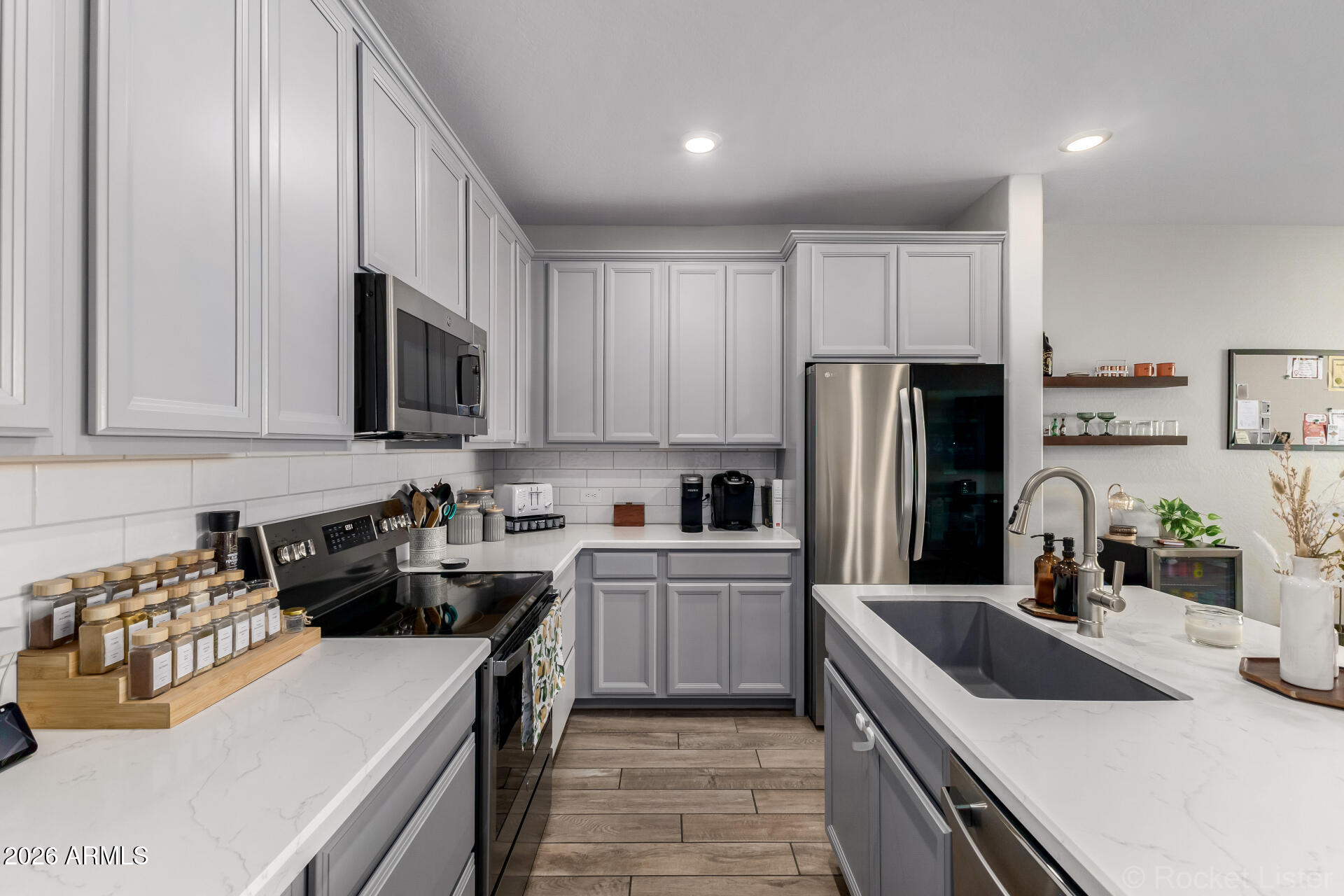 1848 East Hampton Lane, Unit 104 Gilbert, AZ 85295 - Photo 16 of 41 15 - Hampton