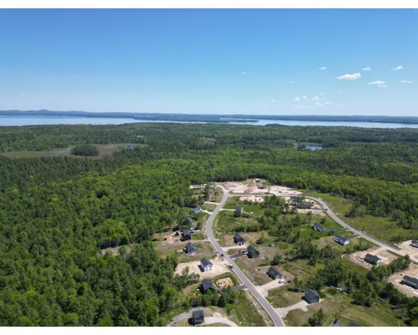 $529,900 | 16 Hunters Haven, Standish, ME 04085