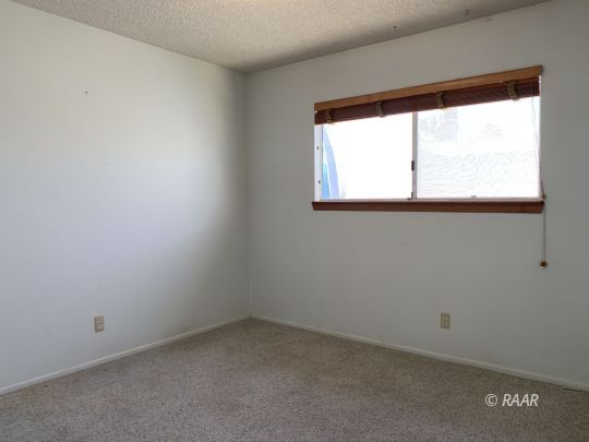 620 Garis Avenue Ridgecrest, CA 93555 - Photo 14 of 30 Gallery Image 14