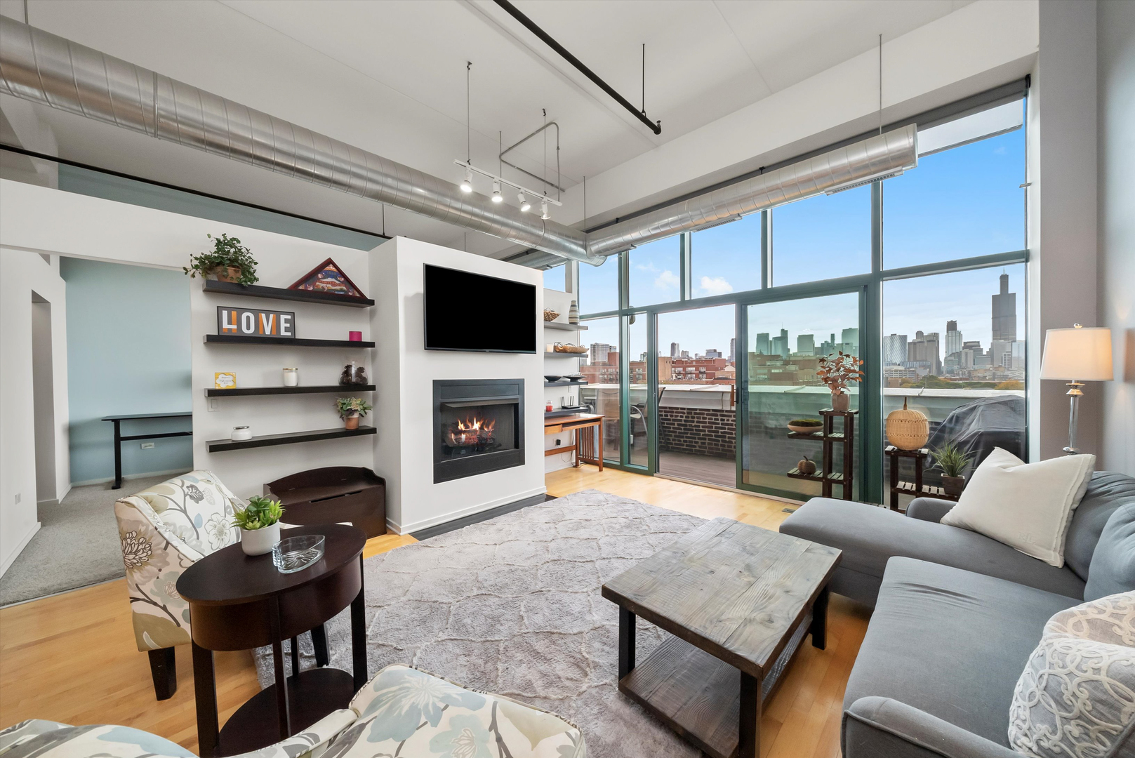 1645 West Ogden Avenue, Unit 702 Chicago, IL 60612 - Photo 2 of 30