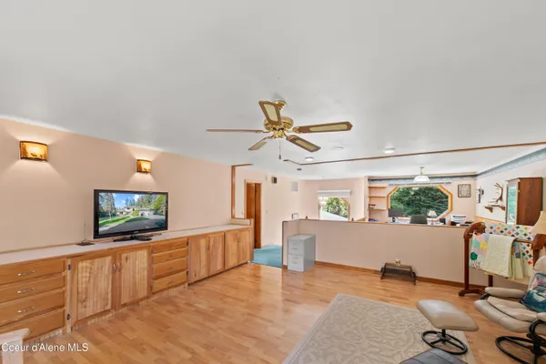$1,050,000 | 11089 North Point Hayden Drive, Hayden Lake, ID 83835