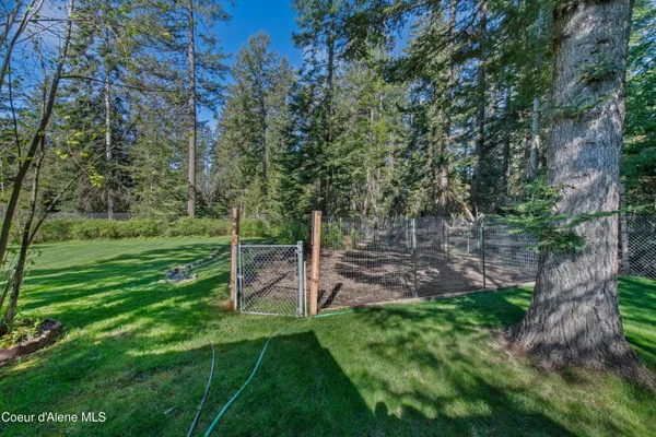 $1,050,000 | 11089 North Point Hayden Drive, Hayden Lake, ID 83835