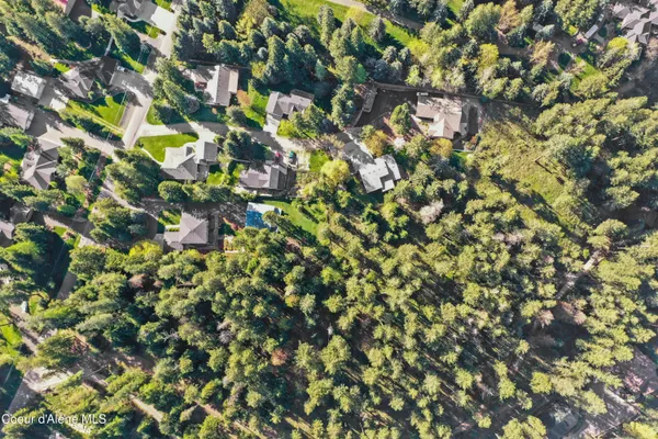 $1,050,000 | 11089 North Point Hayden Drive, Hayden Lake, ID 83835