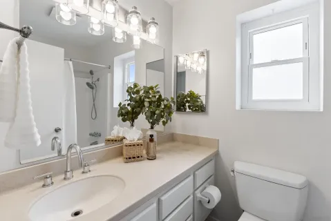 $1,599,000 | 4547 Lisann Street, San Diego, CA 92117