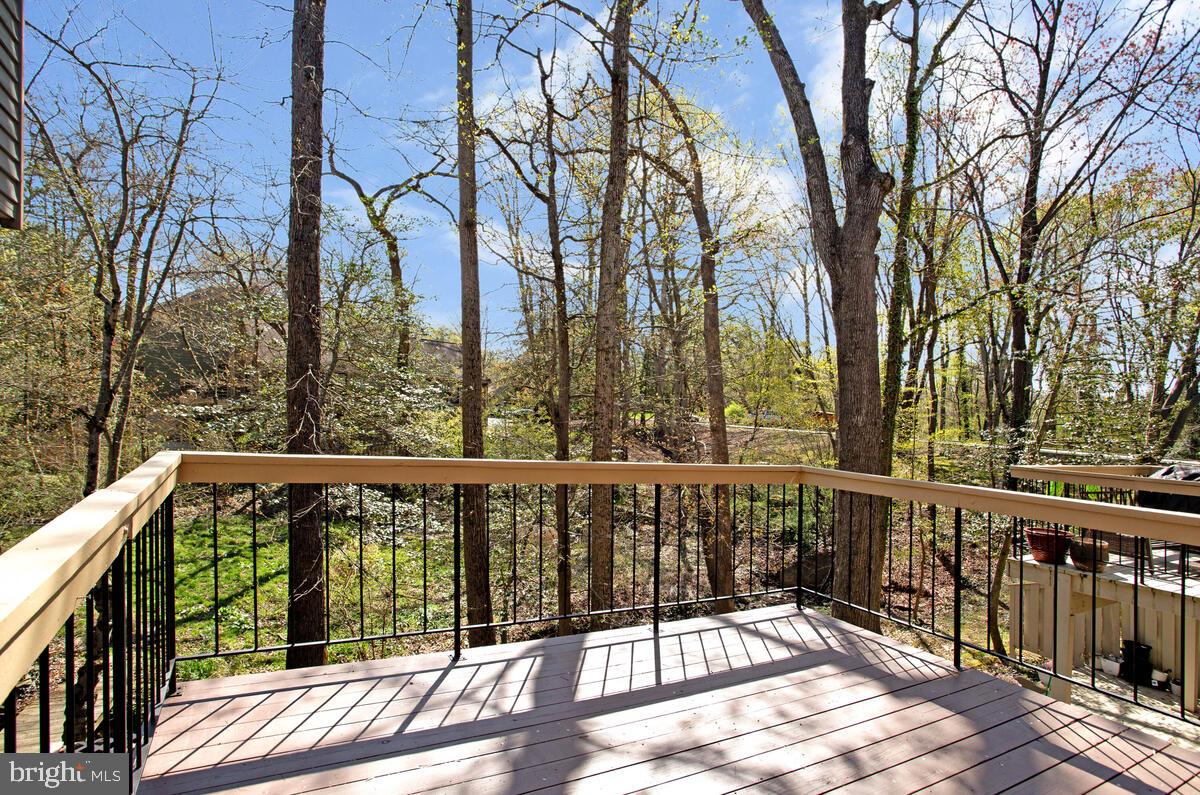 560 Herons Nest Road Annapolis, MD 21409 - Photo 12 of 38 Deck off of Living Room