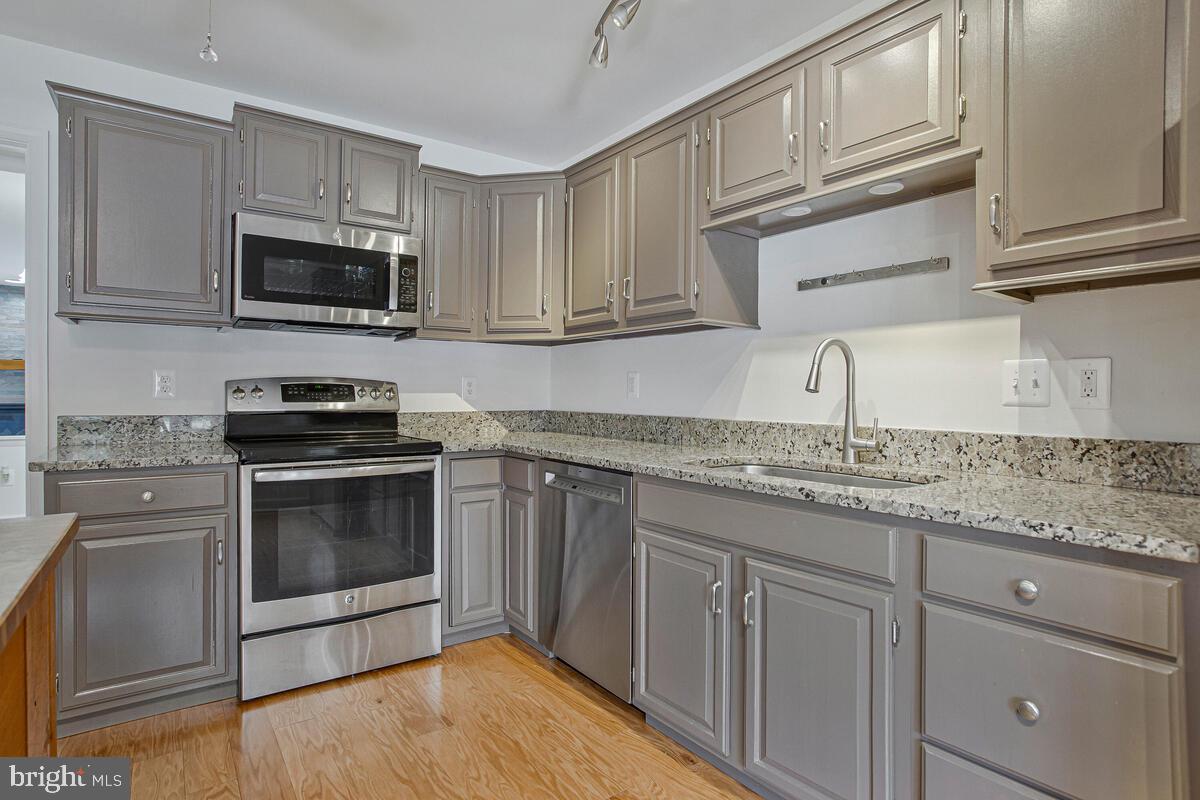 560 Herons Nest Road Annapolis, MD 21409 - Photo 5 of 38 Kitchen