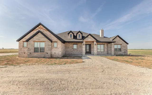 $520,000 | 6894 Brody Road, Lubbock, TX 79407
