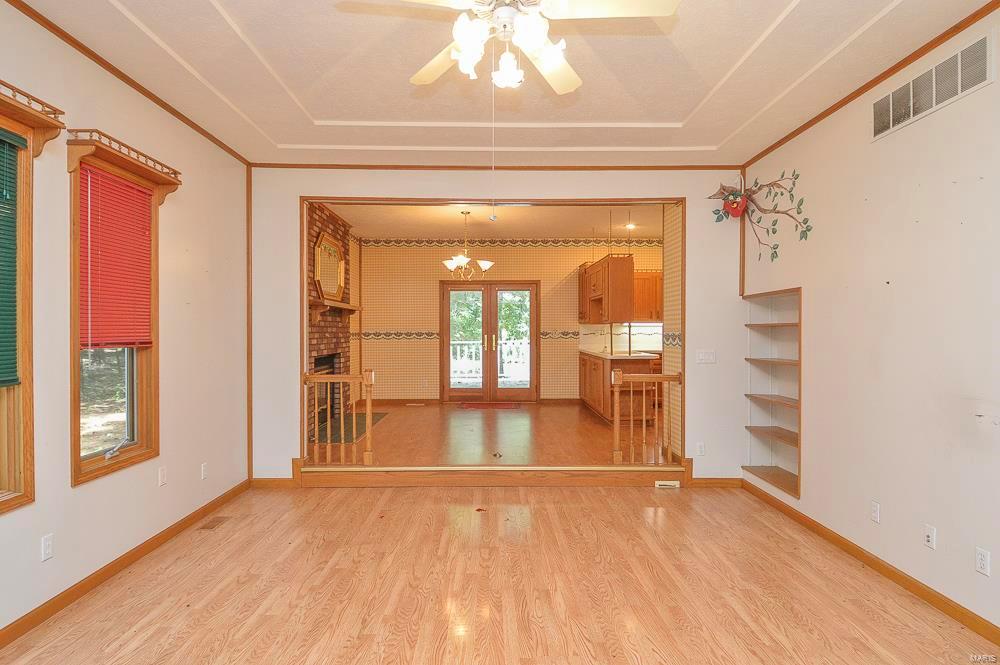 14073 North Greenbriar Road Carterville, IL 62918 - Photo 24 of 57