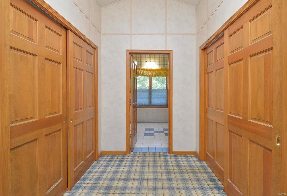 14073 North Greenbriar Road Carterville, IL 62918 - Photo 35 of 57