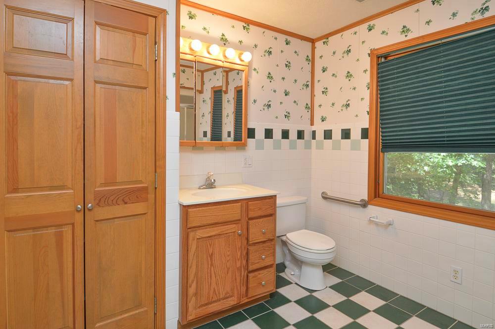 14073 North Greenbriar Road Carterville, IL 62918 - Photo 43 of 57