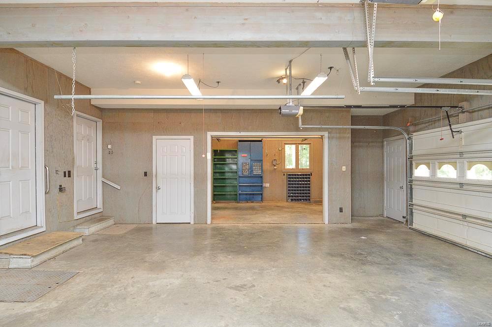 14073 North Greenbriar Road Carterville, IL 62918 - Photo 51 of 57