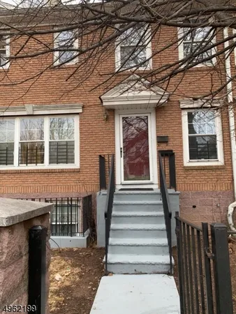 $409,000 | 21 Holland Street, Unit 21, Newark, NJ 07103