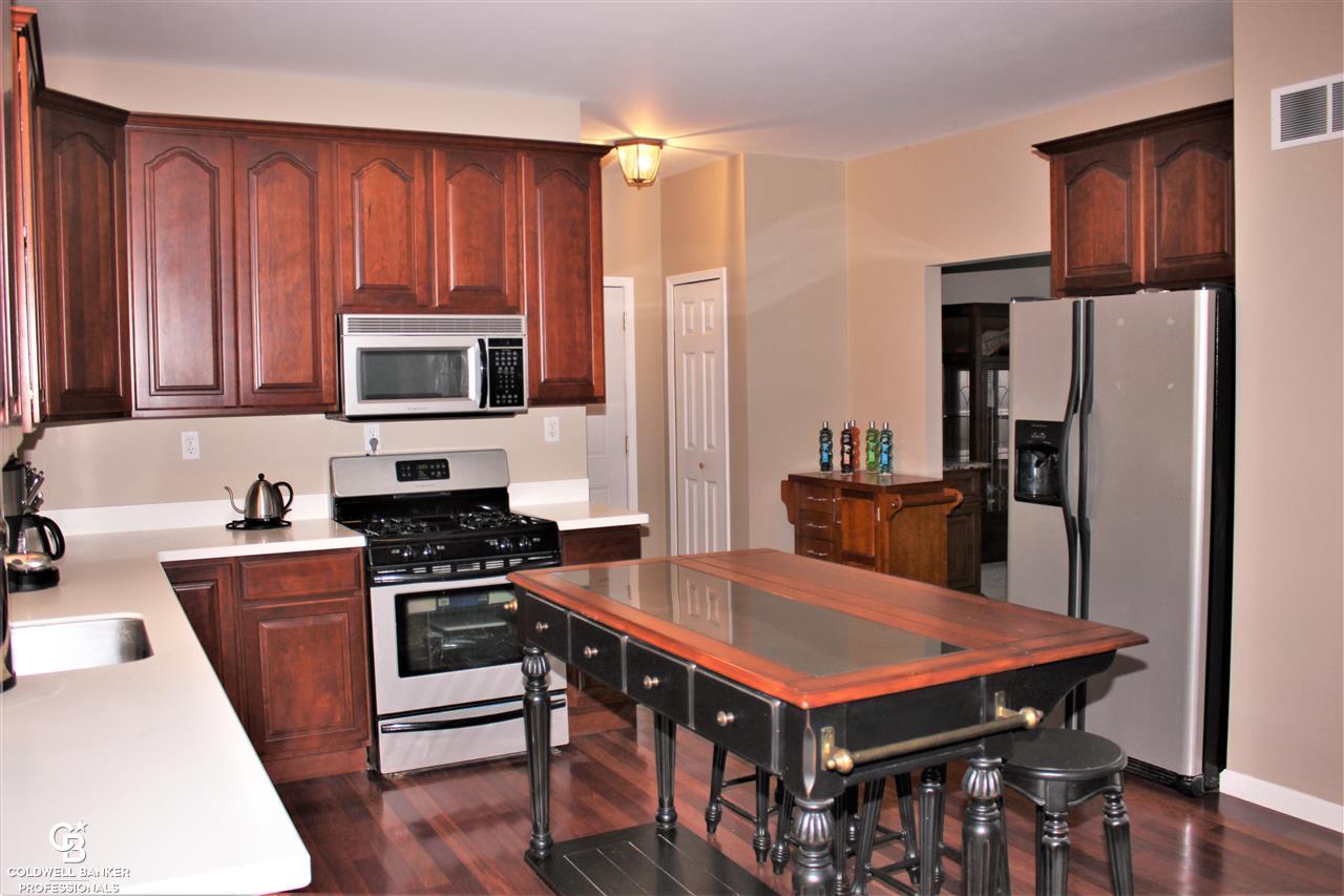 1575 Stapleton Road Memphis, MI 48041 - Photo 17 of 38