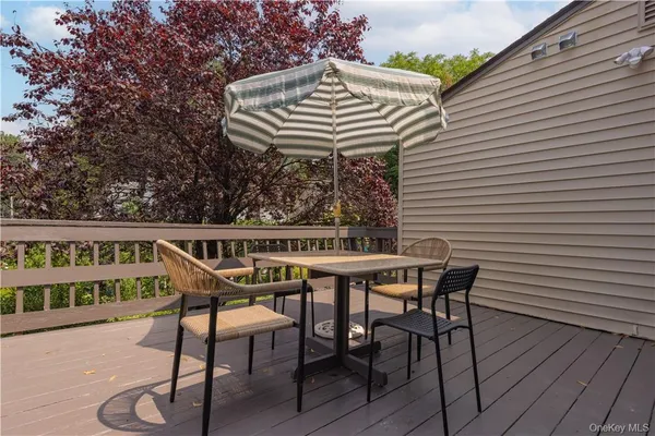$3,900 | 55 West Devonia Avenue, Fleetwood, NY 10552