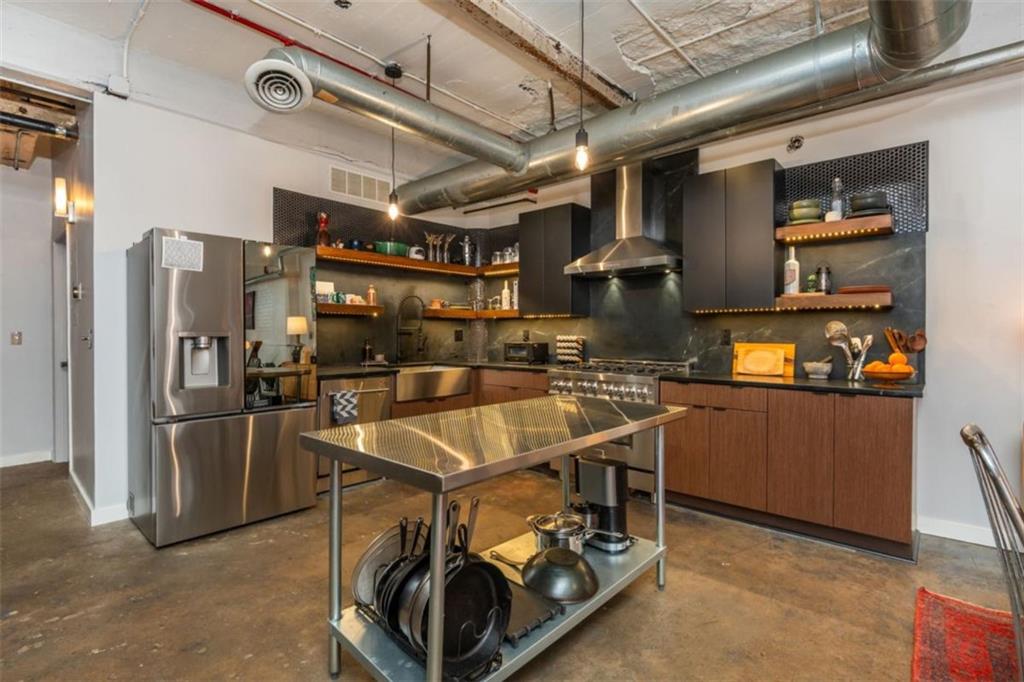 244 Peters Street Southwest, Unit 5 Atlanta, GA 30313 - Photo 13 of 71