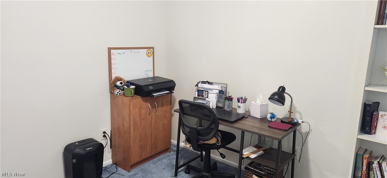 5852 Lake Road Mentor, OH 44060 - Photo 27 of 45 View of carpeted office space