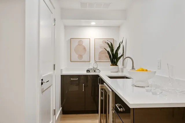 $2,845,000 | 65 Francis Street, Unit 65, Brookline, MA 02446