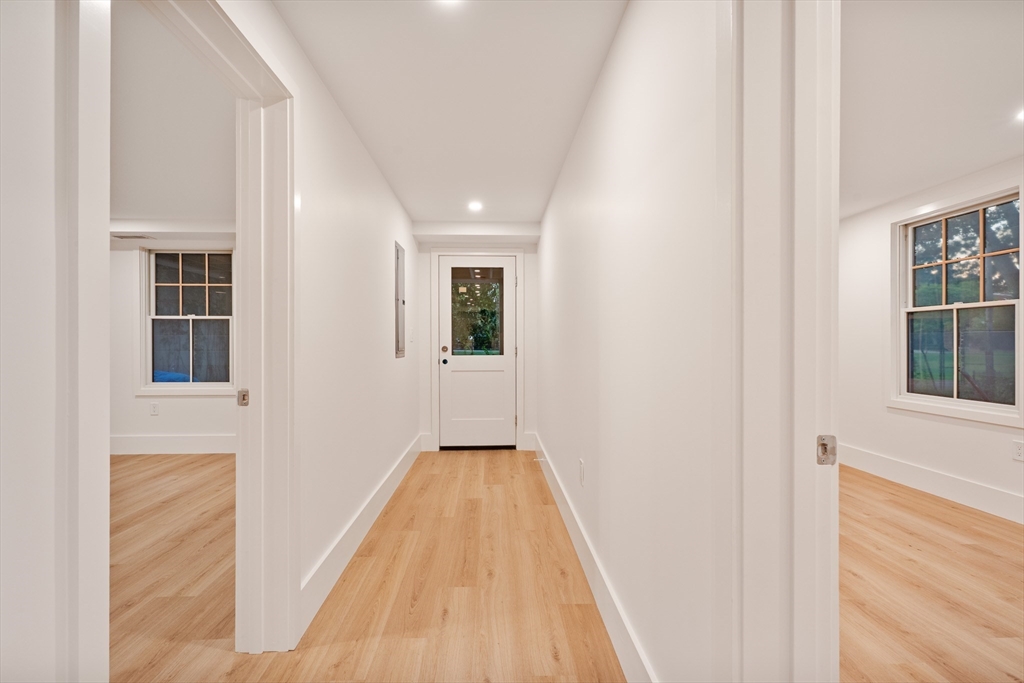 65 Francis Street, Unit 65 Brookline, MA 02446 - Photo 28 of 35