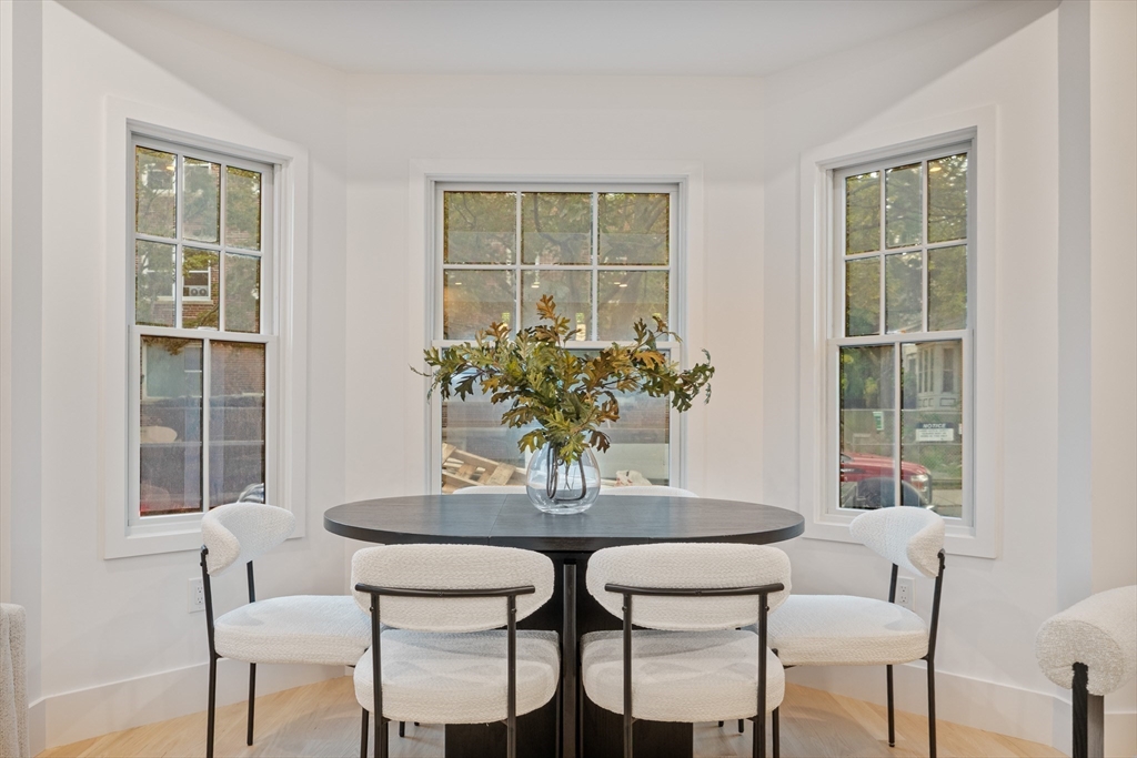 65 Francis Street, Unit 65 Brookline, MA 02446 - Photo 8 of 35