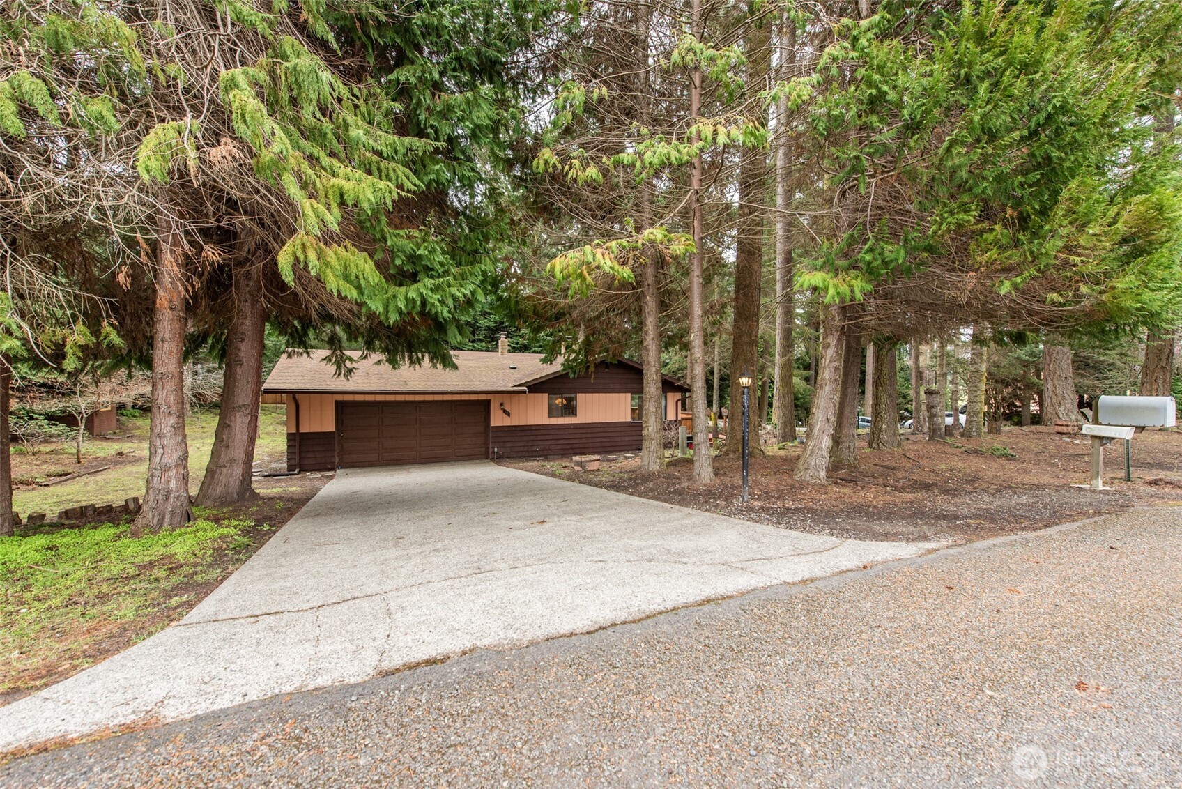 10 Percy Lane Sequim, WA 98382 - Photo 2 of 38