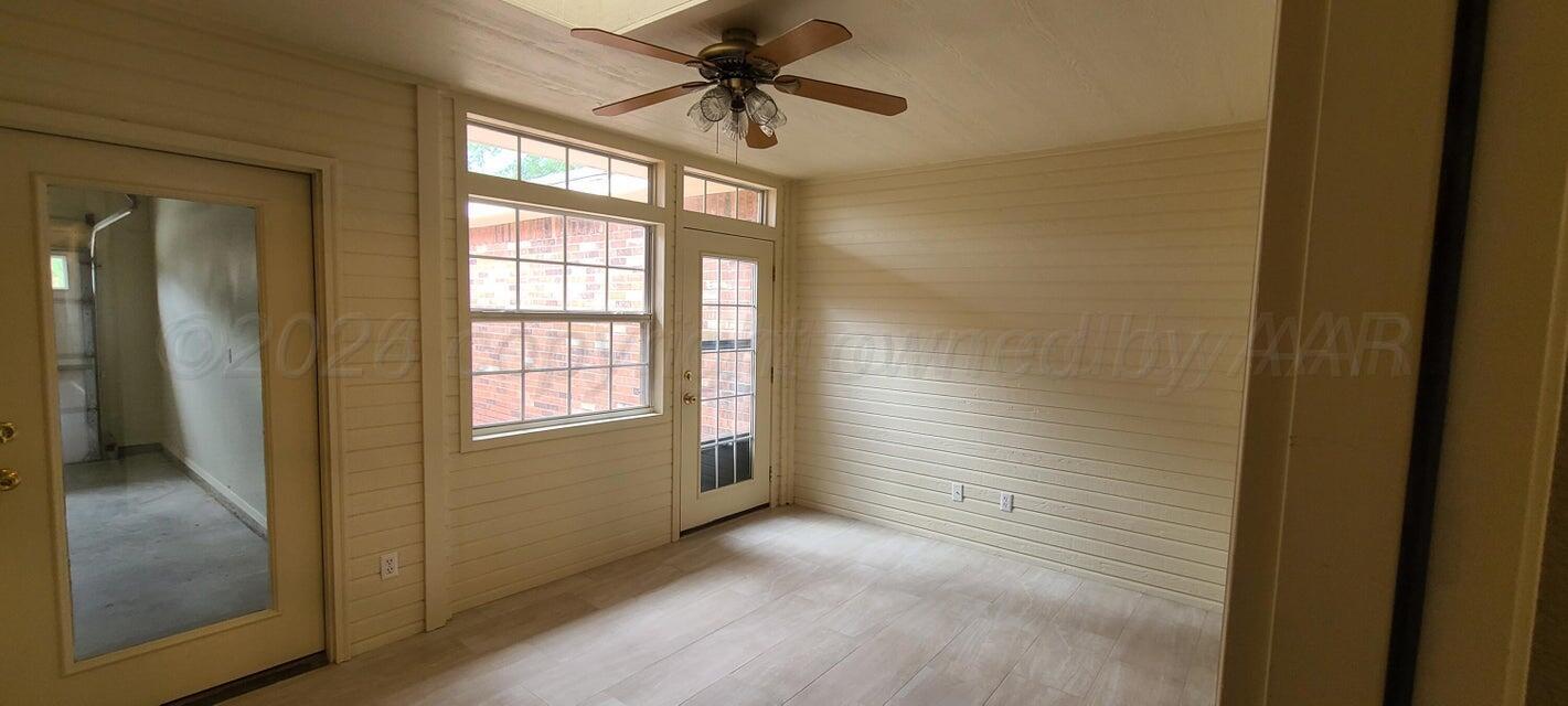 3531 West Point Drive Amarillo, TX 79119 - Photo 11 of 12 a view of an empty room with a window