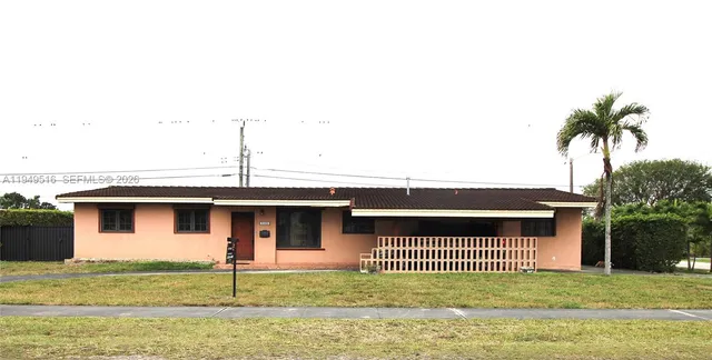 $789,000 | 2000 Southwest 84th Avenue, Miami, FL 33155