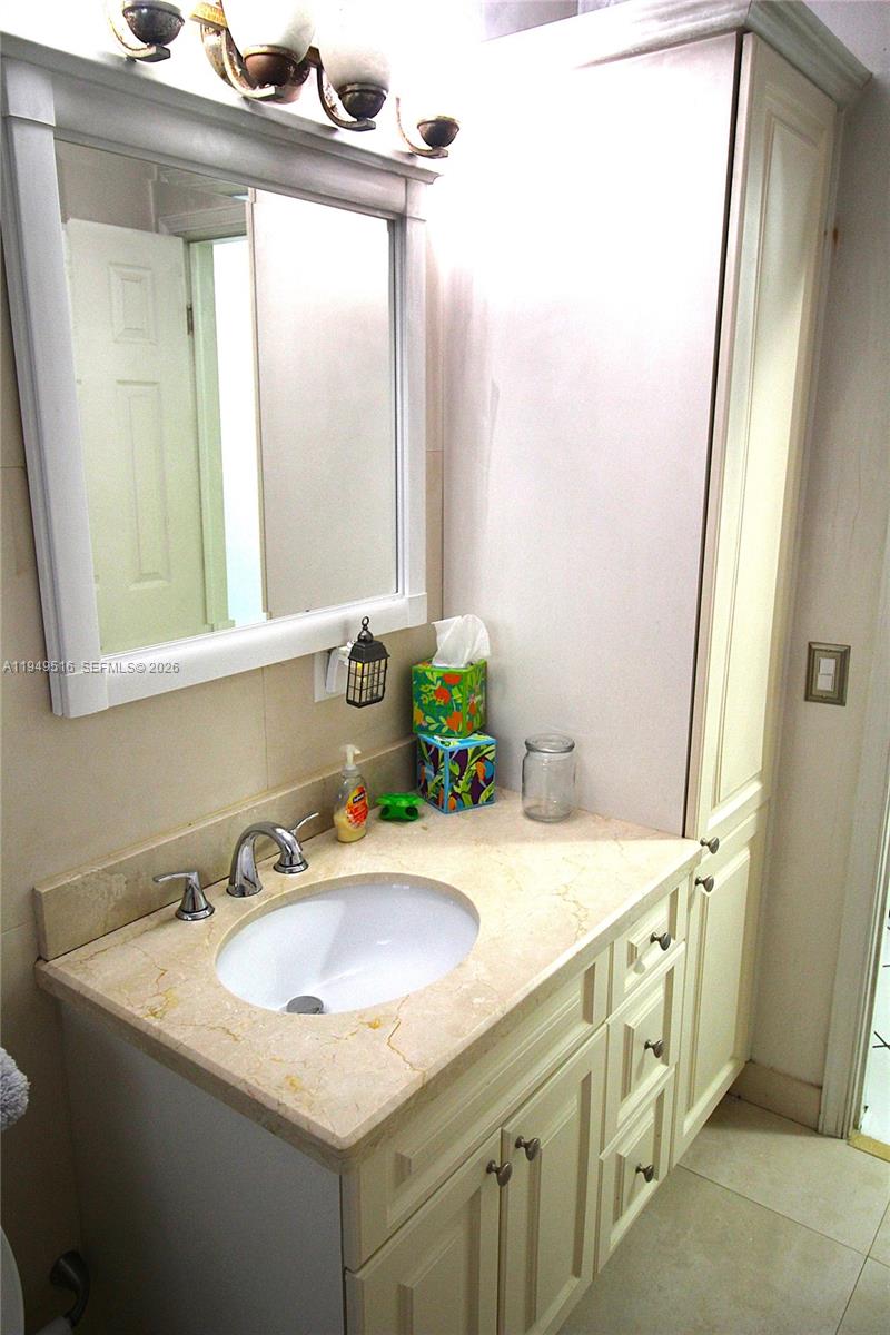 2000 Southwest 84th Avenue Miami, FL 33155 - Photo 20 of 35