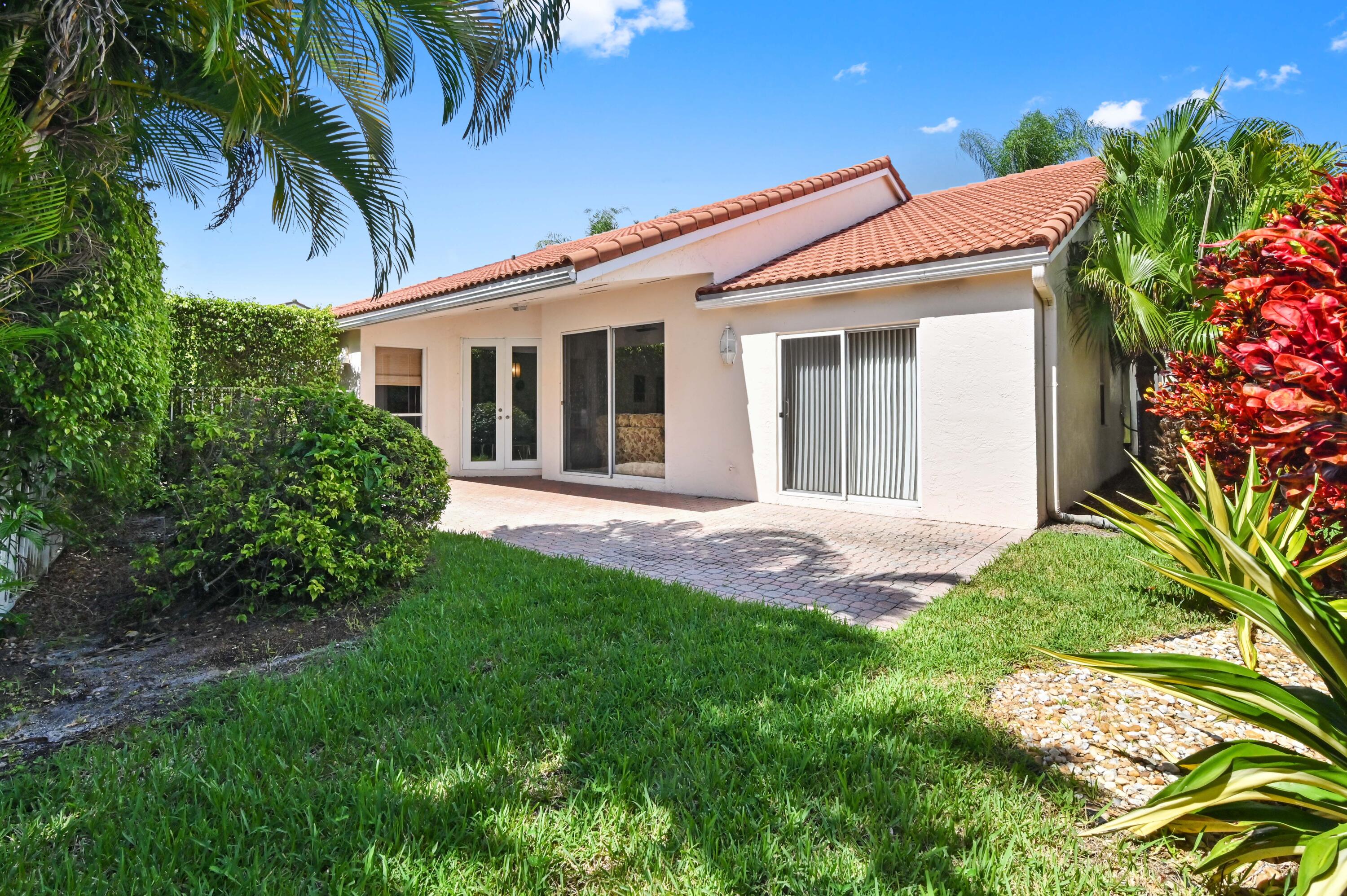 17284 Balboa Point Way Boca Raton, FL 33487 - Photo 4 of 38 38 Backyard 02