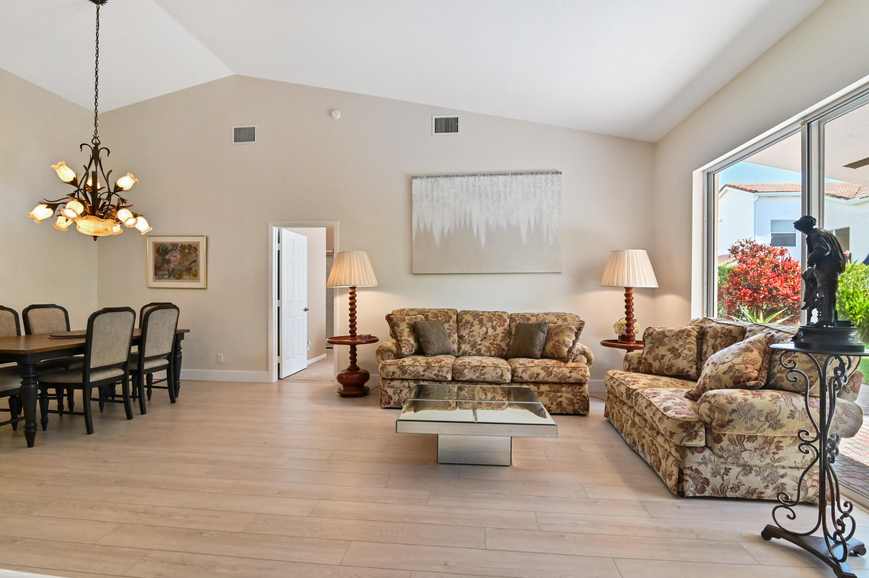 17284 Balboa Point Way Boca Raton, FL 33487 - Photo 9 of 38 21 Living room 02