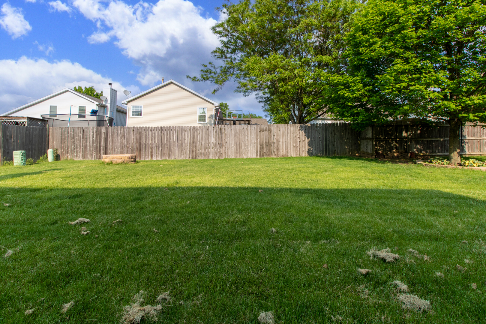 8 Holder Way Bloomington, IL 61704 - Photo 43 of 44 a backyard of a house
