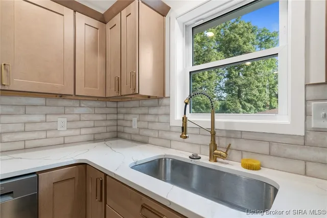 $295,000 | 6530 Highway 50, North Vernon, IN 47265