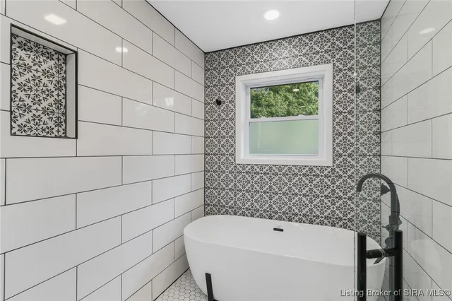 $295,000 | 6530 Highway 50, North Vernon, IN 47265