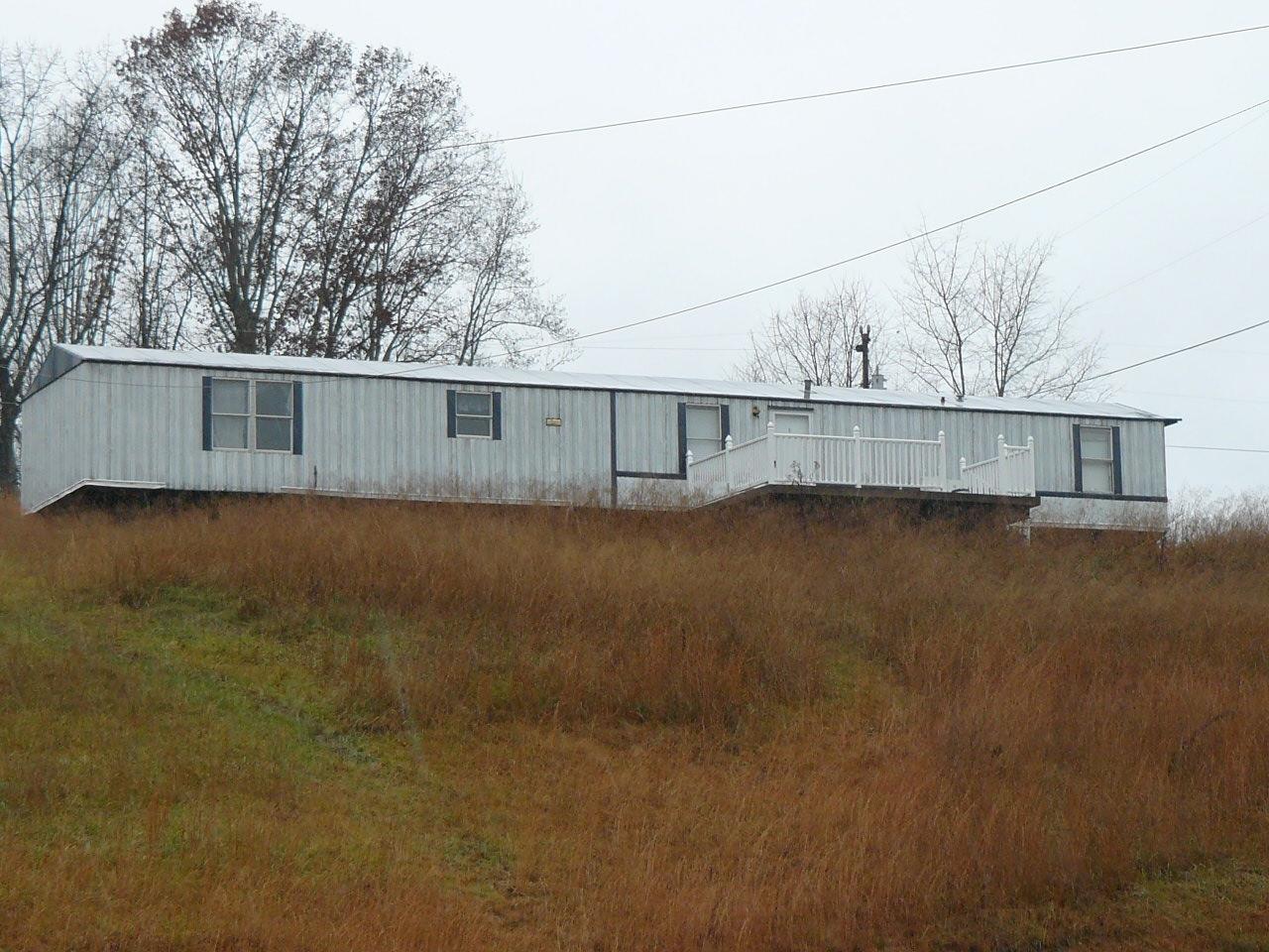Cline Road Tazewell, TN 37879 - Photo 1 of 7 P1350204