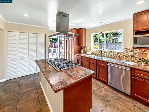 $615,000 | 2929 Howard Street, Richmond, CA 94804